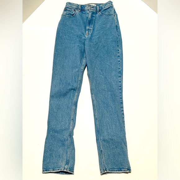 Abercrombie Ultra High Rise Curve Love The 90s Straight Jean Sz 27 / 4L - Picture 2 of 4